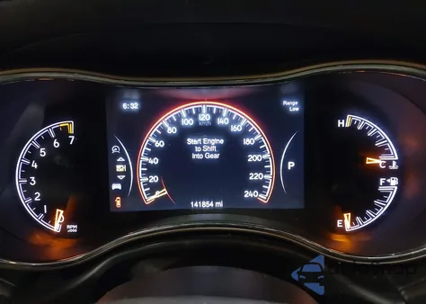 2014 Jeep Grand Cherokee Summit from USA, damaged, VIN 1C4RJFJG9EC528015